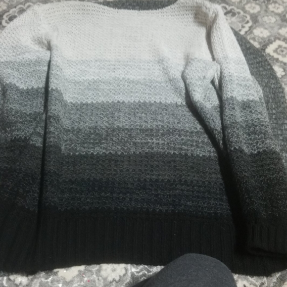 Cardigan - Picture 4 of 4